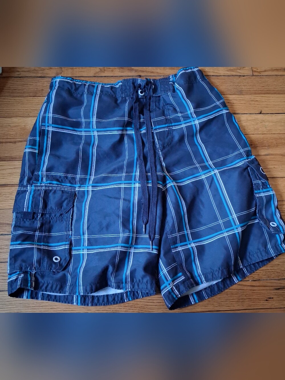 OP - Men's Navy Blue w Stripes Swim Trunks. Size Medium (32-34)